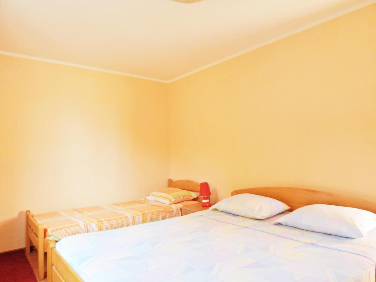 Apartmani Sindik ティヴァト エクステリア 写真
