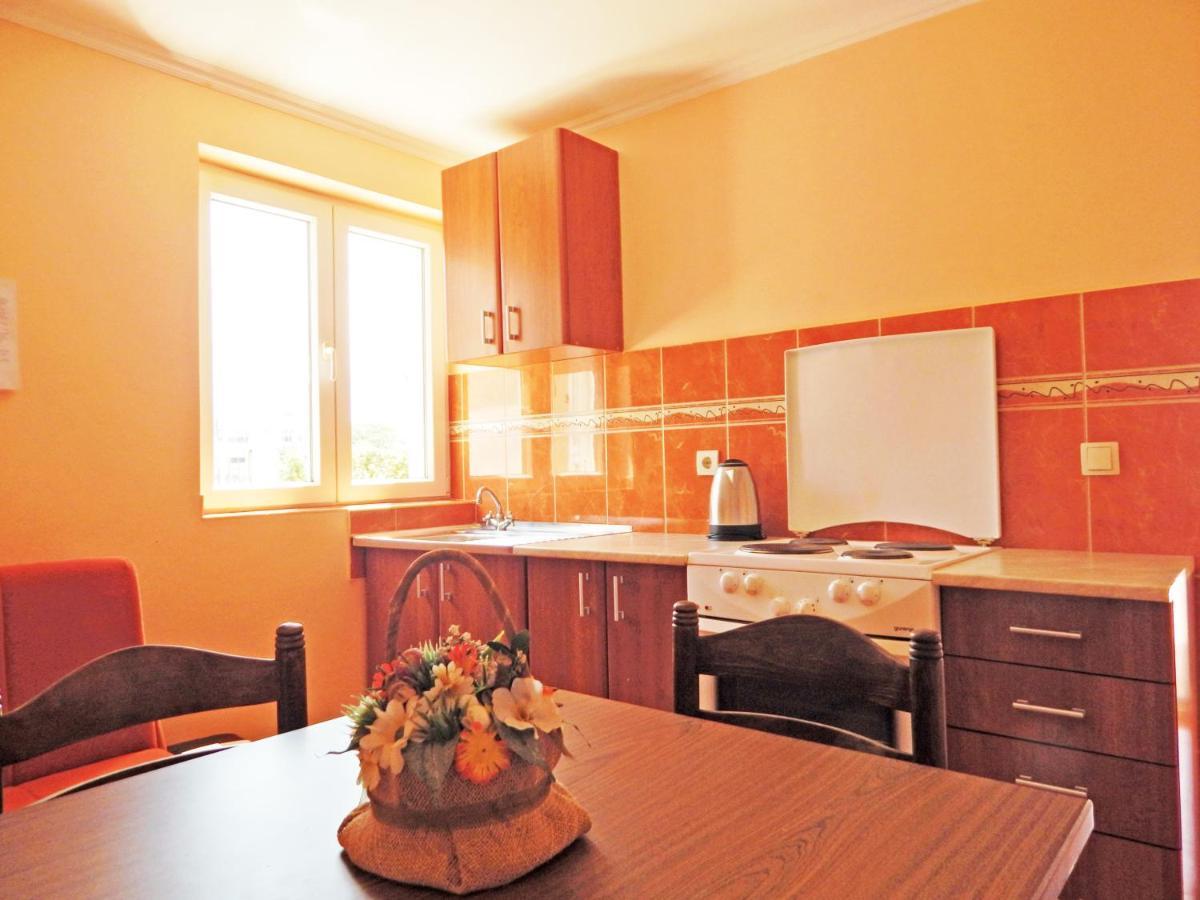 Apartmani Sindik ティヴァト エクステリア 写真